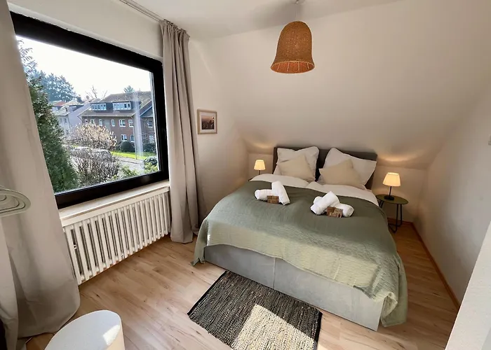 Coming - Moderne Mit Naehe Zu Koeln Messe, Flughafen, Dom, Lanxess-arena - Schnelles Wlan, 2 Kostenlose Parkplaetze Apartman *