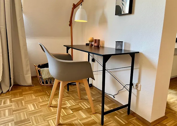 Apartman Coming - Moderne Mit Naehe Zu Koeln Messe, Flughafen, Dom, Lanxess-arena - Schnelles Wlan, 2 Kostenlose Parkplaetze Bergisch Gladbach